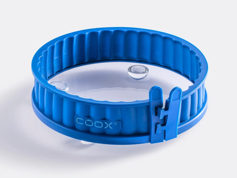 Quicheform mit Glas-Servierplatte und Glasfüßen 18 cm, blau